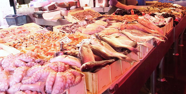pescheria.jpg(86187 byte)
